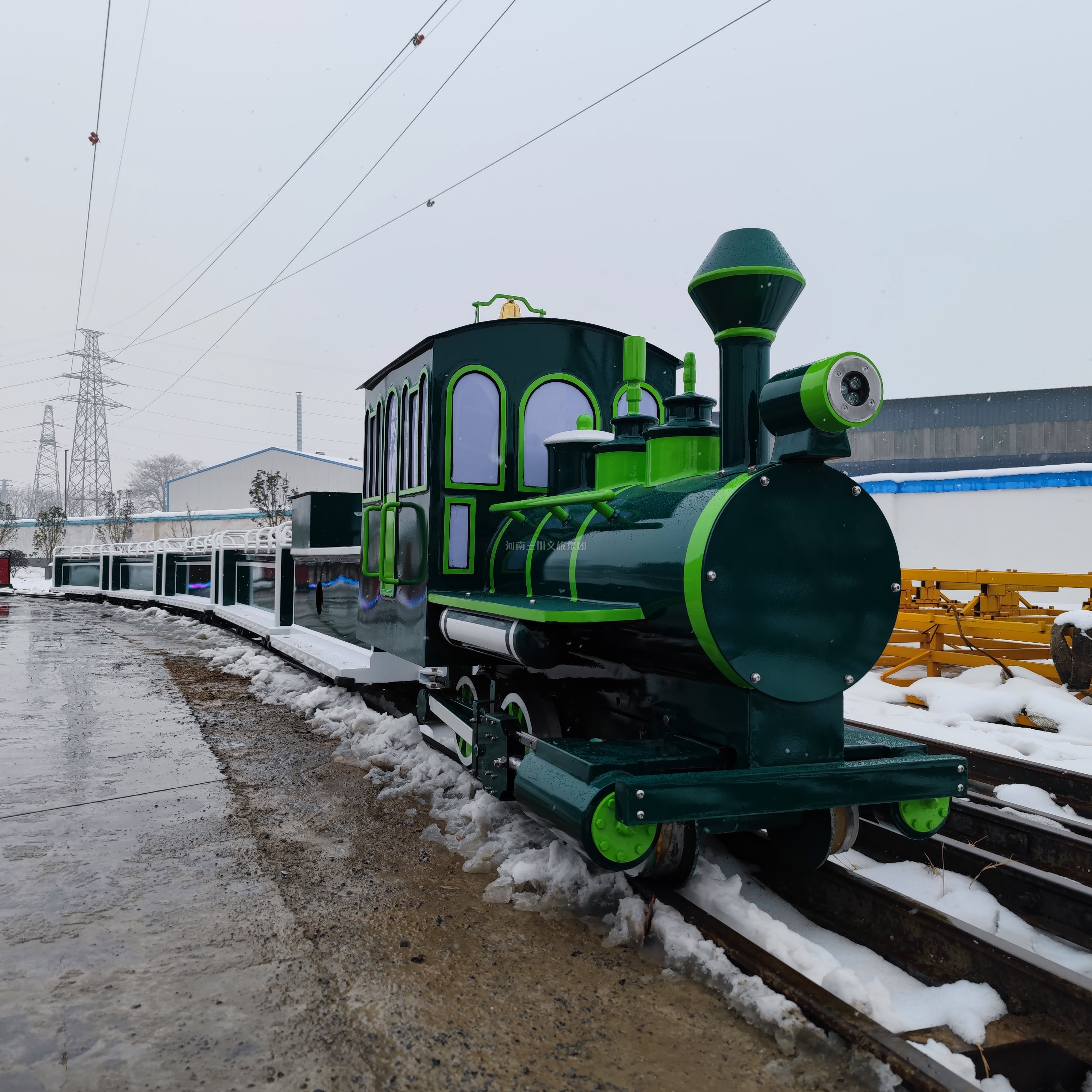 軌道小火車,觀光小火車多少錢一臺,觀光小火車多少錢,景區(qū)小火車多少錢一輛,景區(qū)觀光車