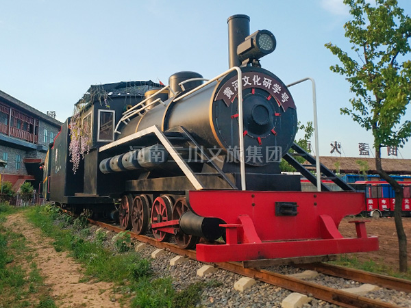 大型軌道火車,旅游軌道列車報(bào)價(jià),景區(qū)大型軌道火車生產(chǎn)廠家