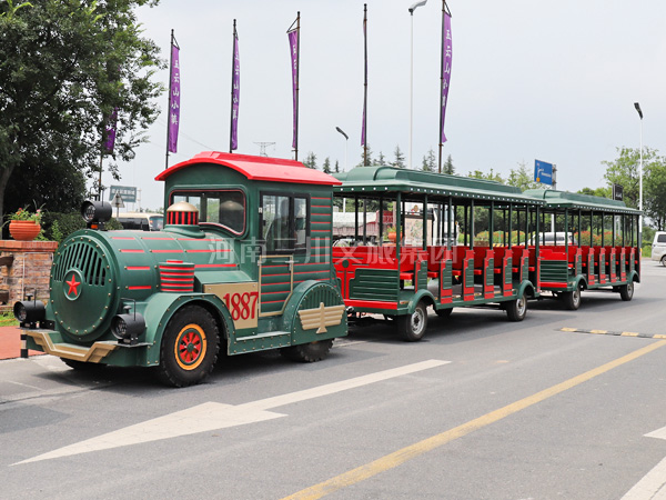 大型軍旅無(wú)軌觀光火車,軍旅無(wú)軌觀光火車,旅游無(wú)軌觀光火車廠家